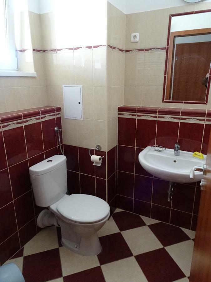 Club 218 Wellness + Panoráma Apartman Siófok Kültér fotó