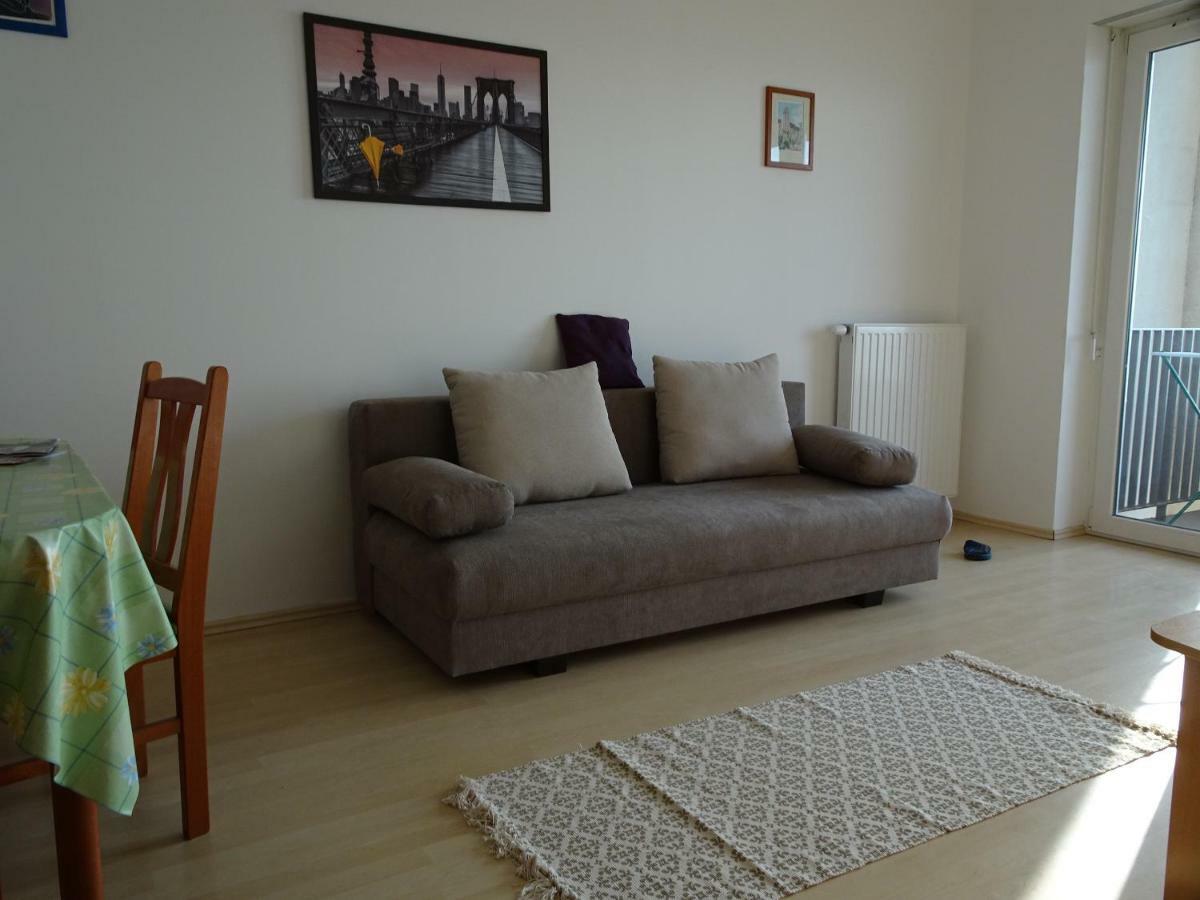 Club 218 Wellness + Panoráma Apartman Siófok Kültér fotó